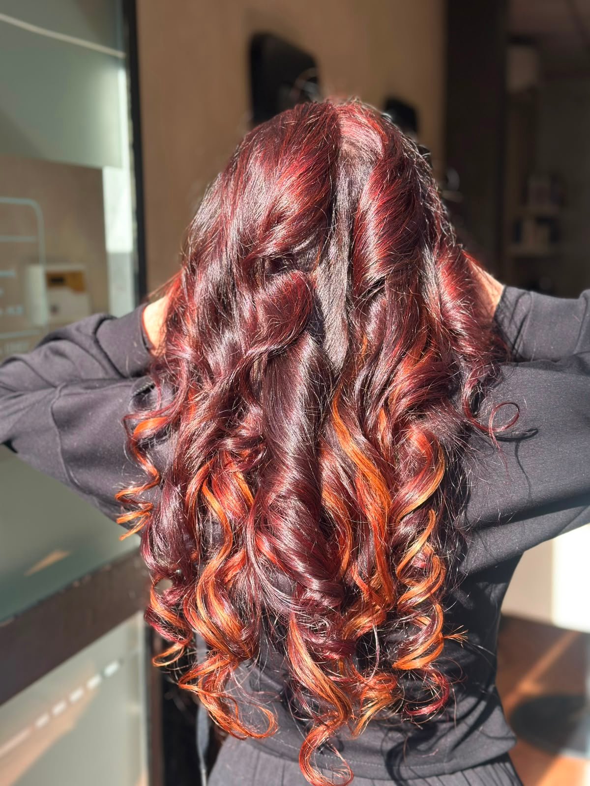 Colorazione rosso ramato con riflessi